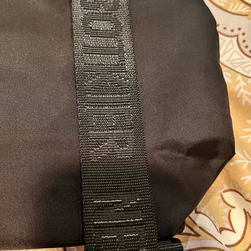 Botkier New York small backpack - Picture 2 of 9